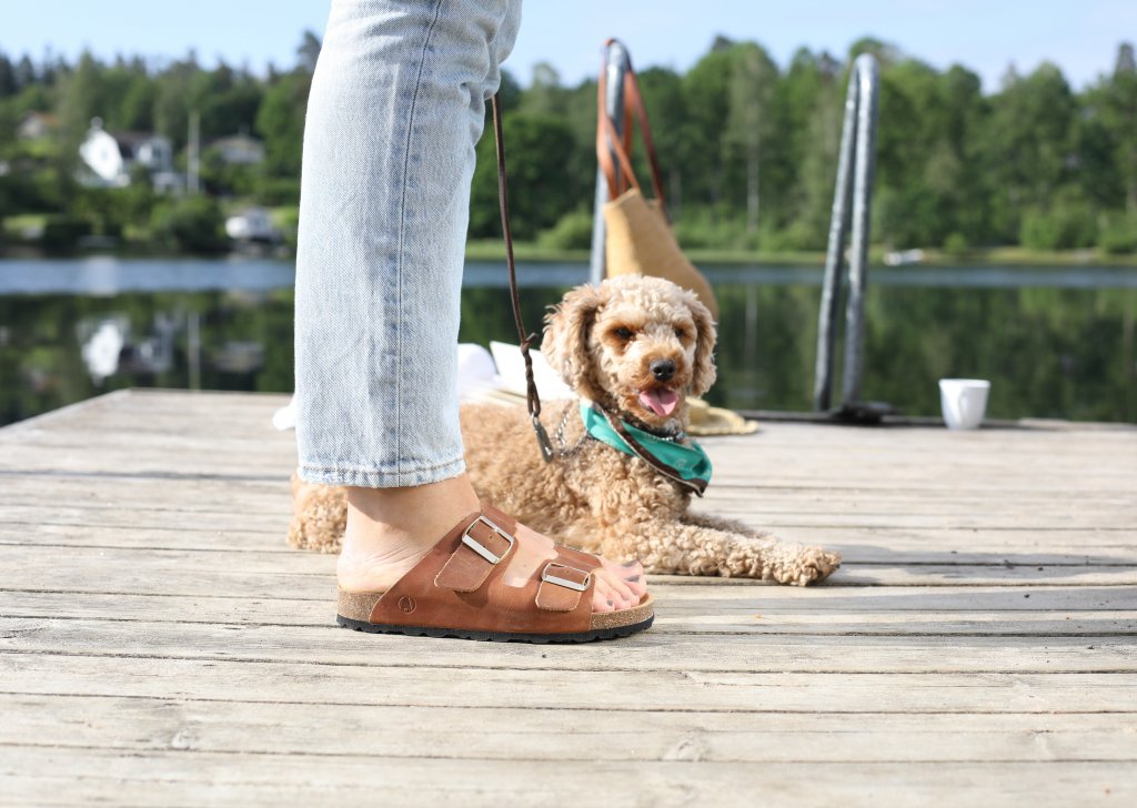 Axelda Sandal Andrea Camel Women & Men