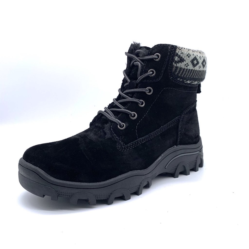 Soft Comfort Bend studded shoe black