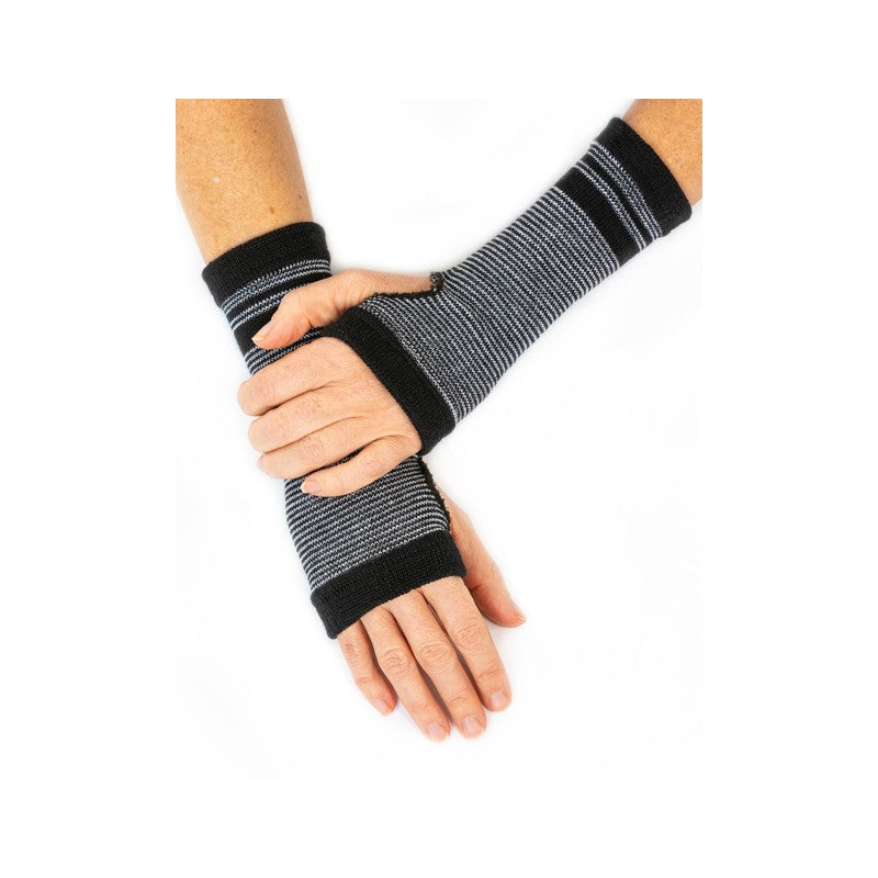 Wrist Warmers - Wool Black and White